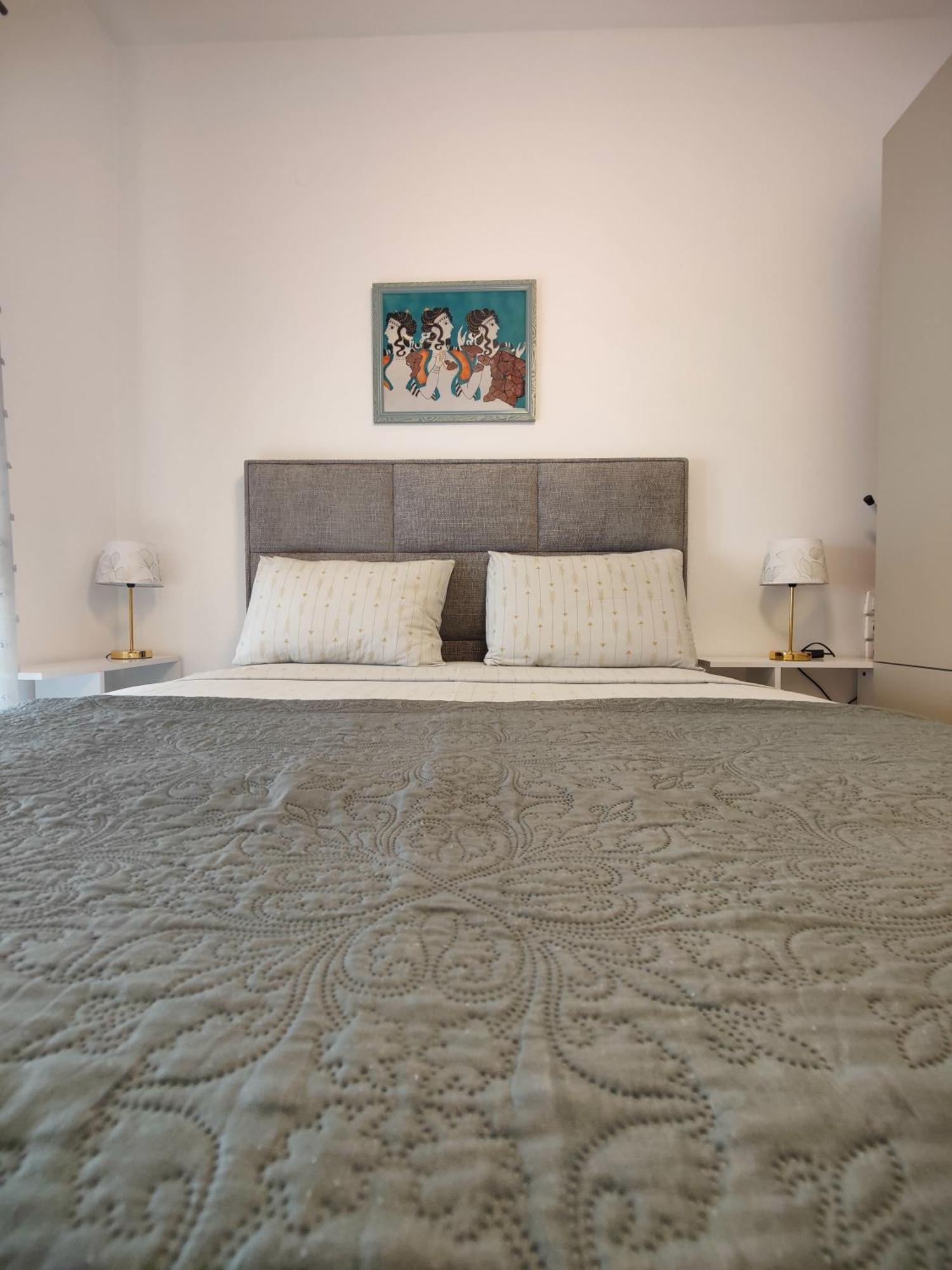 Xperience Central Apartments Heraklion  ภายนอก รูปภาพ
