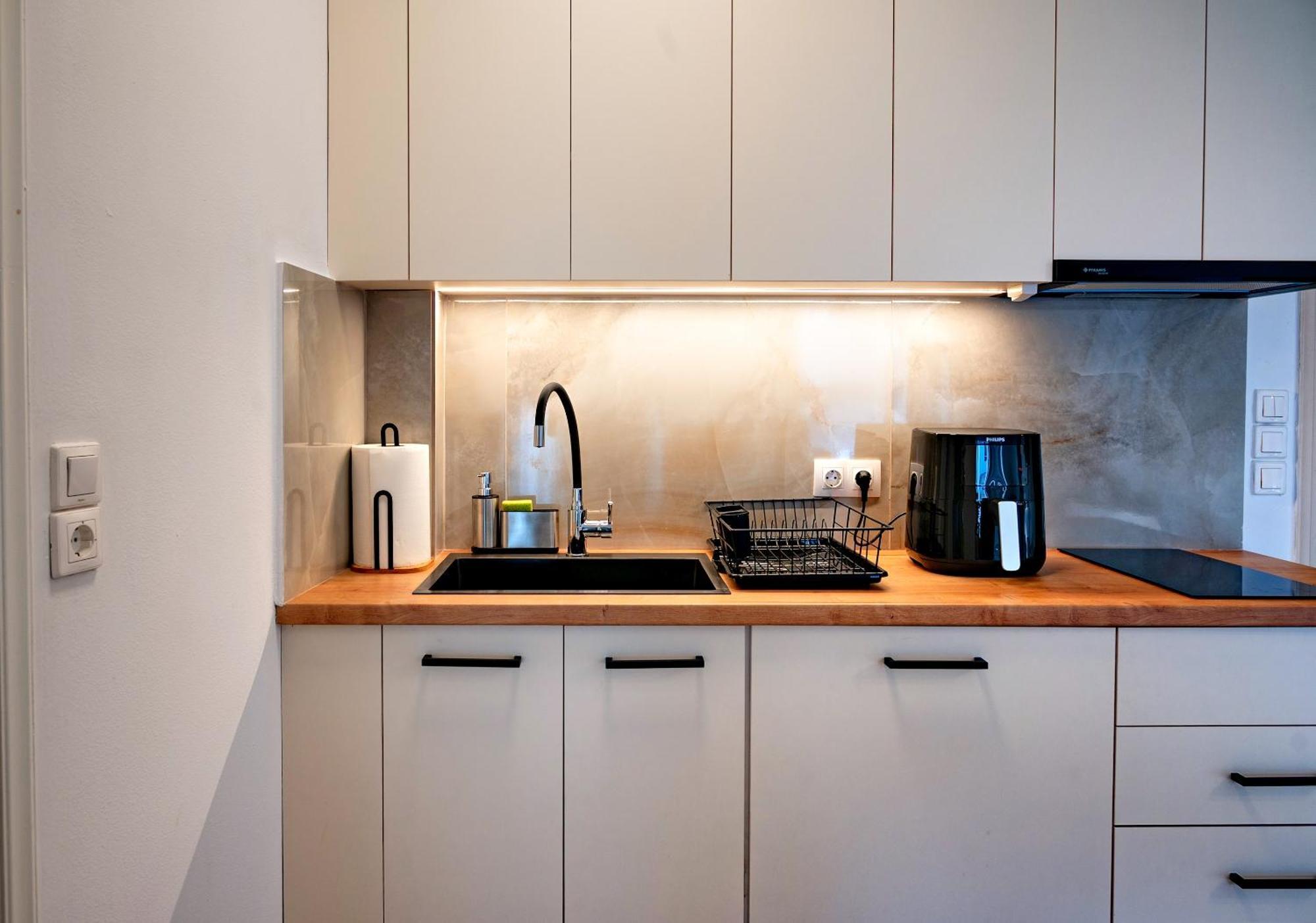 Xperience Central Apartments Heraklion  ภายนอก รูปภาพ