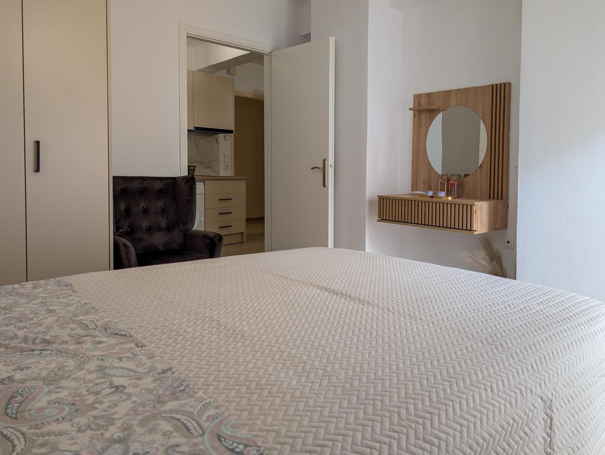 Xperience Central Apartments Heraklion  ภายนอก รูปภาพ